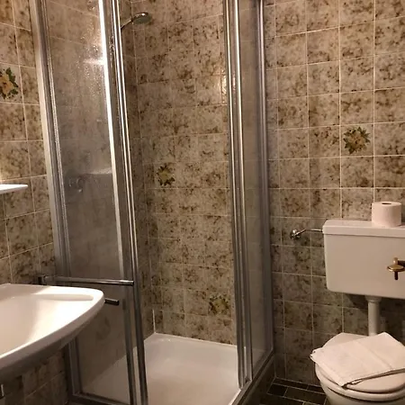 Bed & Breakfast Sportpension Therese 3*