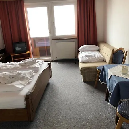 Sportpension Therese Bed & Breakfast
