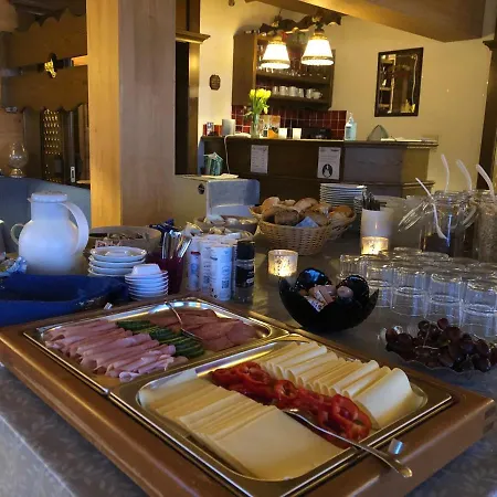 Bed & Breakfast Sportpension Therese