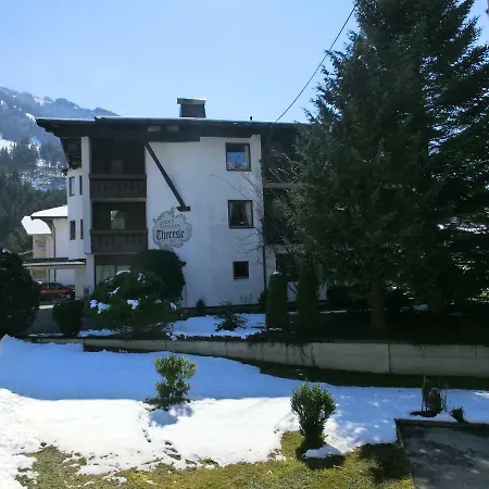 Sportpension Therese Bed & Breakfast Westendorf