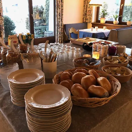 Bed & Breakfast Sportpension Therese Westendorf