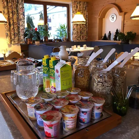 Bed & Breakfast Sportpension Therese