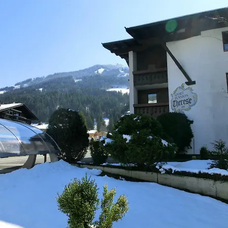 Sportpension Therese Bed & Breakfast Westendorf